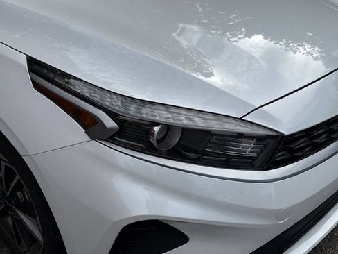 Used 2023 Kia Forte LXS FWD image 7