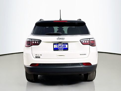 Used 2019 Jeep Compass Latitude w/ Popular Equipment Group AWD/4WD image 7