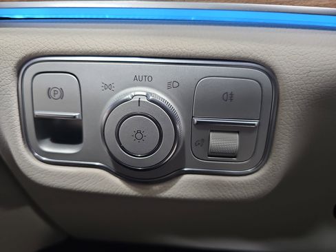 Certified 2026 Mercedes-Benz GLE 350 4MATIC image 27