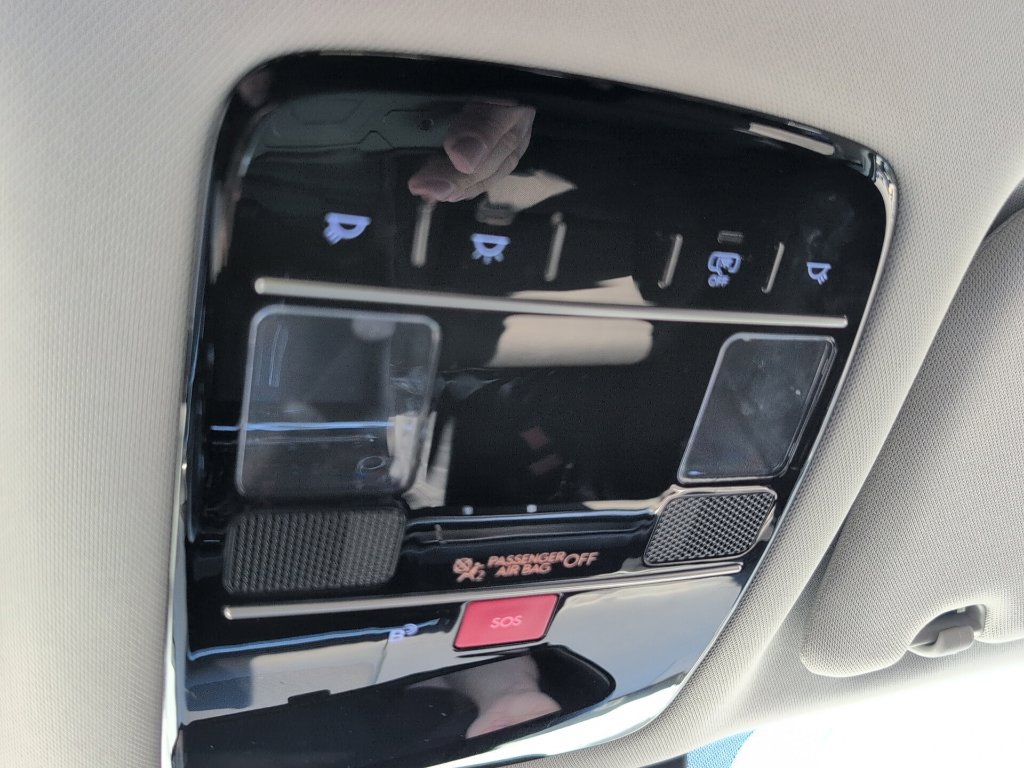 Used 2026 Hyundai Santa Fe SEL FWD image 22