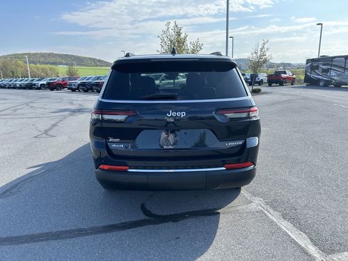 Used 2024 Jeep Grand Cherokee L Limited image 6