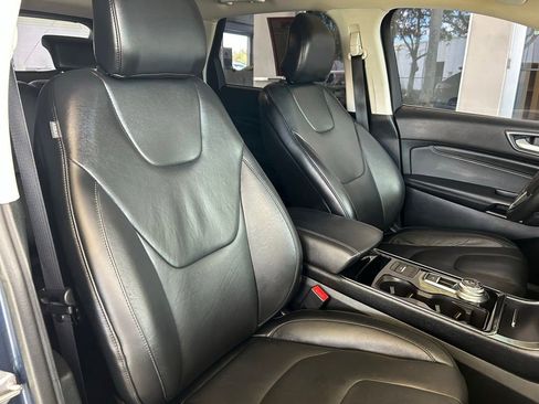 Used 2019 Ford Edge Titanium w/ Cargo Accessory Package FWD image 21