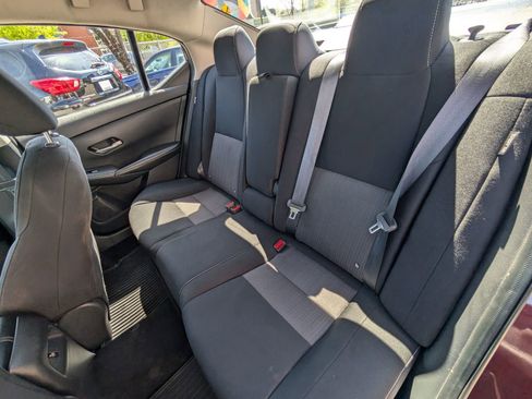 Used 2021 Nissan Sentra SV image 18