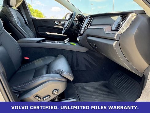Certified 2023 Volvo XC60 B5 Ultimate w/ Climate Package image 36