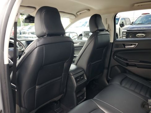 Used 2022 Ford Edge SEL image 14