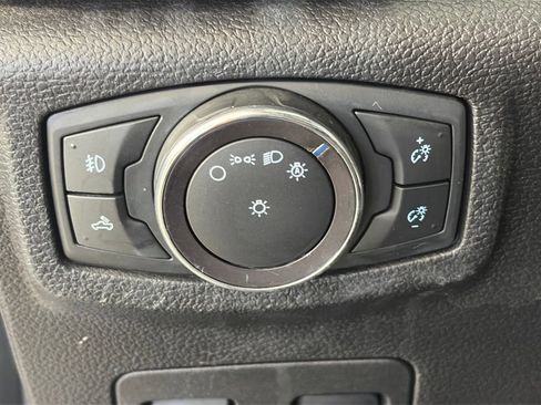 Certified 2018 Ford F150 Lariat w/ Equipment Group 502A Luxury image 25