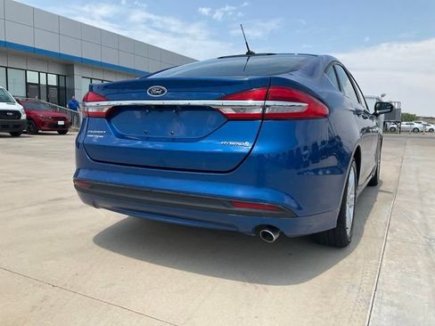 Used 2018 Ford Fusion S FWD image 34