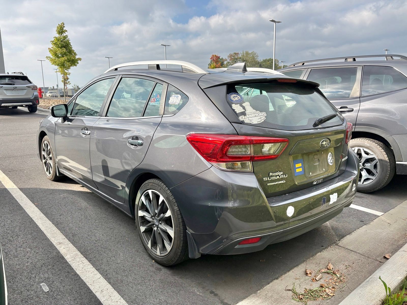 Used 2020 Subaru Impreza 2.0i Limited w/ Popular Package #2 AWD/4WD image 4