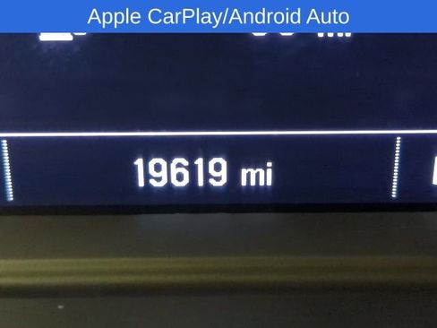 Used 2023 Chevrolet Traverse LT w/ Midnight/Sport Edition image 13