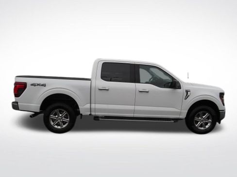 Used 2025 Ford F150 XLT w/ Equipment Group 301A Standard AWD/4WD image 9