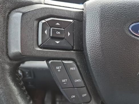 Used 2018 Ford F150 XLT w/ Equipment Group 302A Luxury AWD/4WD image 19