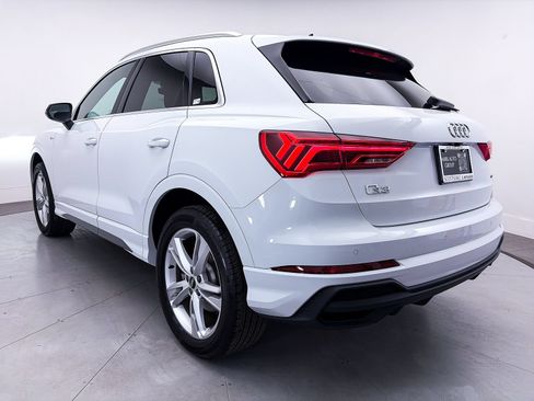 Used 2023 Audi Q3 2.0T Premium w/ Convenience Package AWD/4WD image 13