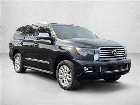 Used 2020 Toyota Sequoia Platinum image 3