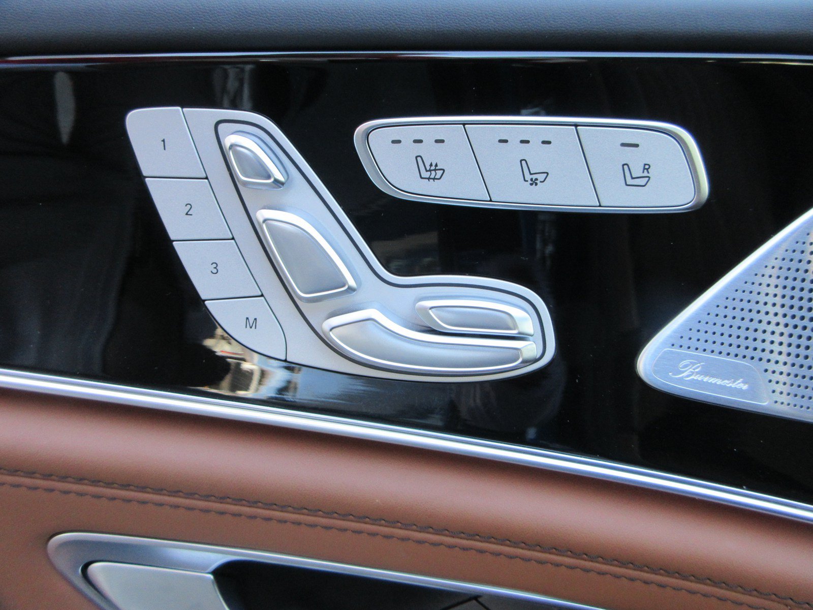 Used 2022 Mercedes-Benz AMG GT 53 image 31
