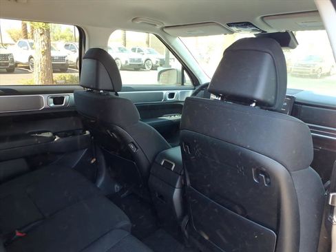 New 2026 Hyundai Santa Fe SE image 8