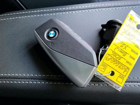 Certified 2025 BMW X2 xDrive28i image 15