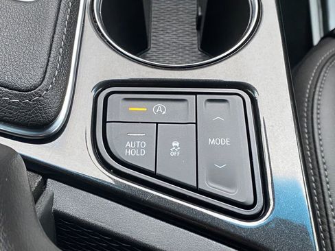 Used 2021 Cadillac CT4 Luxury image 25