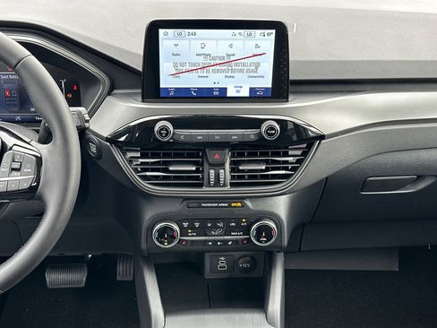 New 2026 Ford Escape Active w/ Cold Weather Package image 18