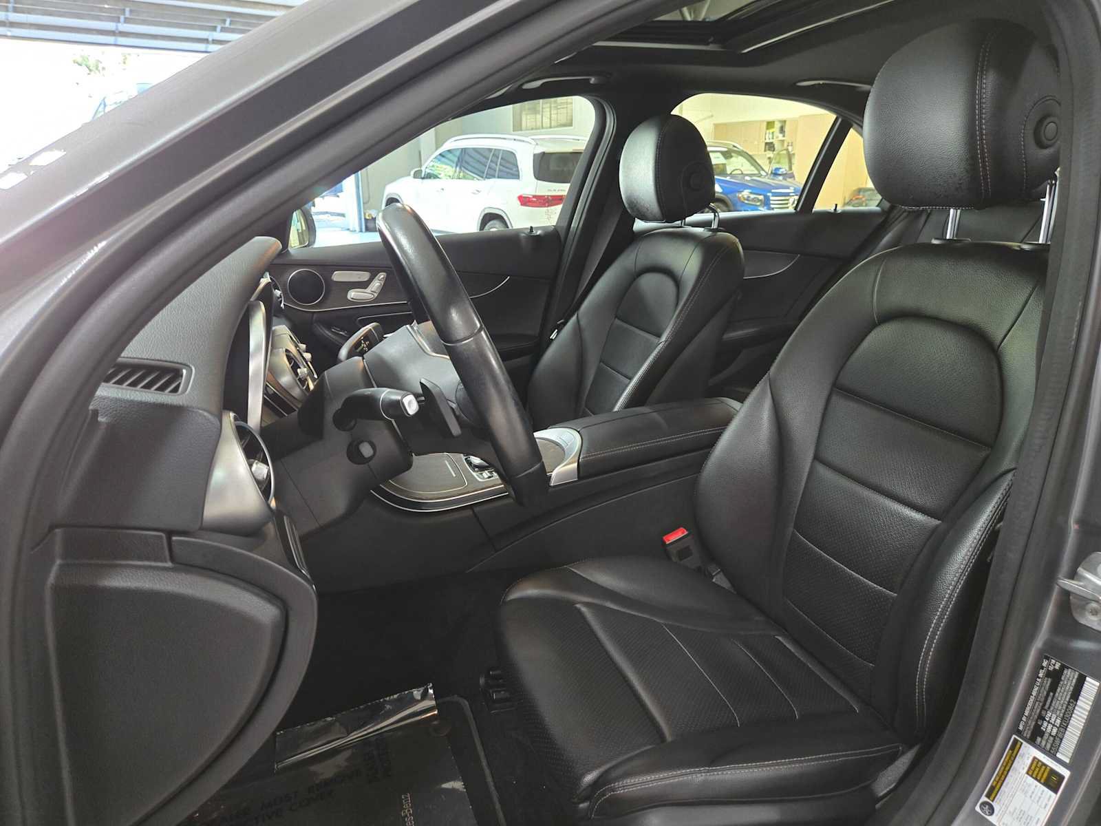 Certified 2019 Mercedes-Benz C 300 4MATIC Sedan image 21