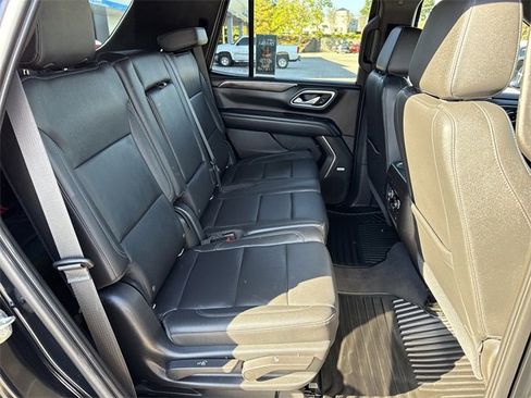 Used 2021 Chevrolet Tahoe LT w/ Luxury Package image 29
