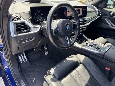 Used 2024 BMW X7 M60i w/ M Sport Professional Package AWD/4WD image 21