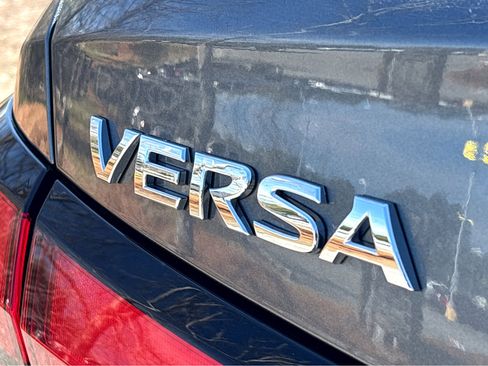 Used 2024 Nissan Versa S w/ S Plus Package image 19