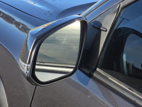 Used 2018 Toyota Tacoma TRD Off-Road image 54