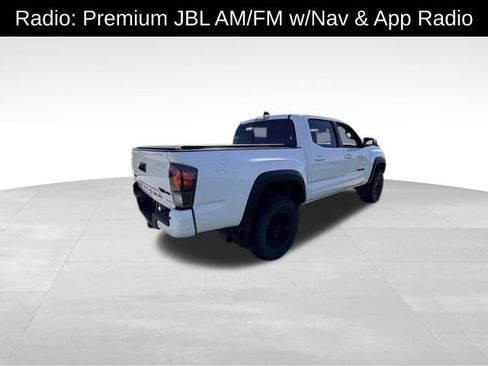 Used 2022 Toyota Tacoma TRD Pro AWD/4WD image 6