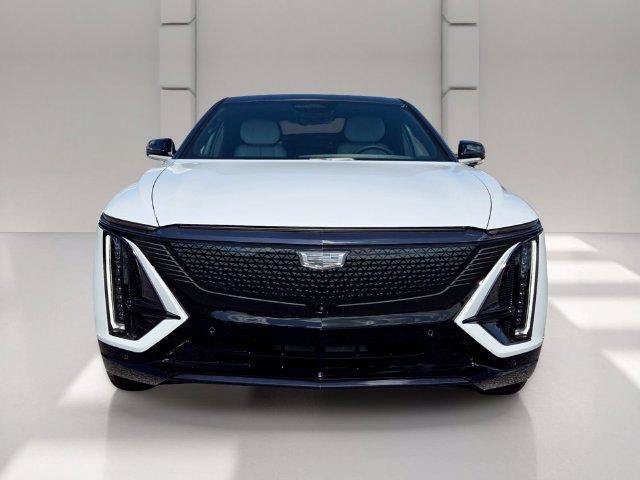 New 2027 Cadillac Lyriq Sport RWD image 8