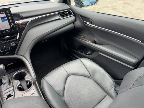 Used 2024 Toyota Camry XSE FWD image 17
