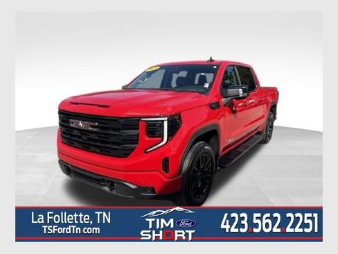 Used 2025 GMC Sierra 1500 Elevation w/ Elevation Premium Package AWD/4WD image 1