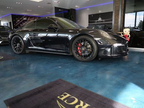 Used 2016 Porsche 911 Carrera 4 GTS image 10
