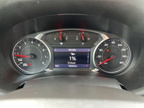 Used 2019 GMC Terrain SLT w/ Preferred Package FWD image 17
