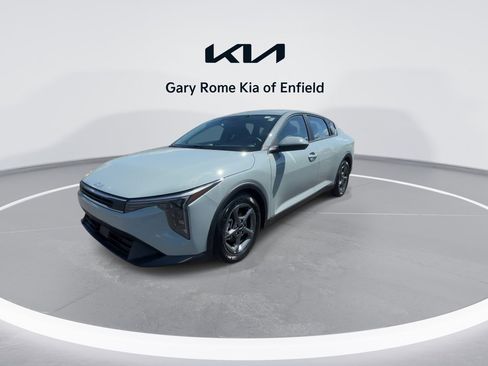 Used 2025 Kia K4 FWD image 4