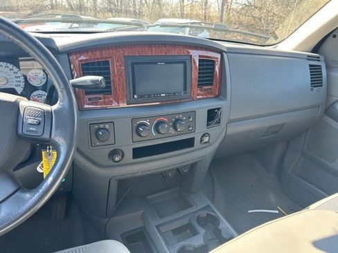 Used 2006 Dodge Ram 2500 Truck SLT image 14
