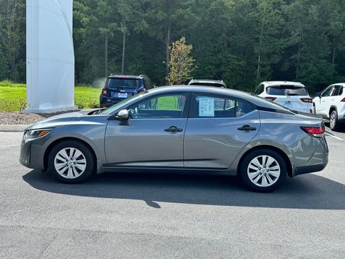 Used 2025 Nissan Sentra S FWD image 3