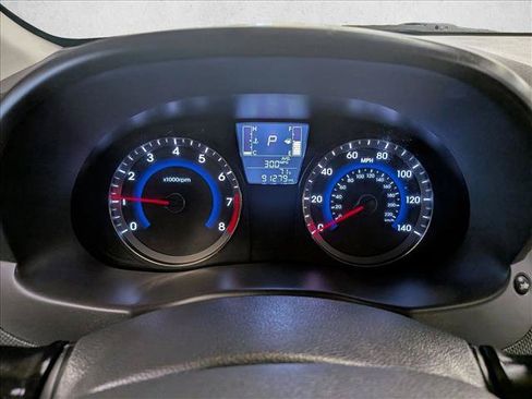 Used 2017 Hyundai Accent SE FWD image 10