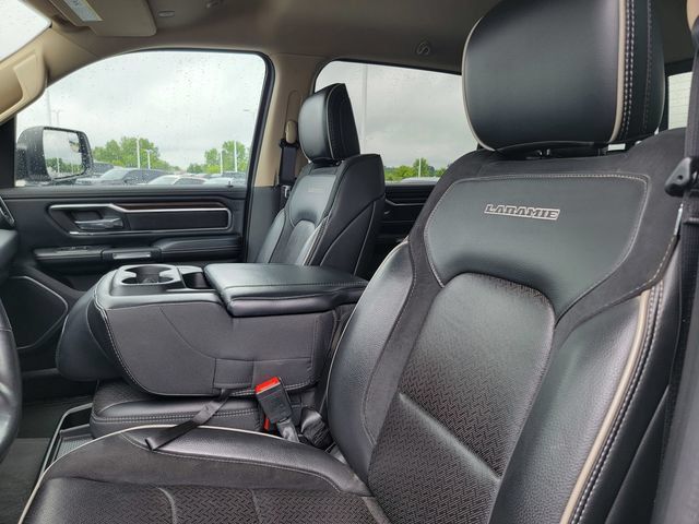 Used 2021 RAM 1500 Laramie w/ Off Road Group AWD/4WD image 14