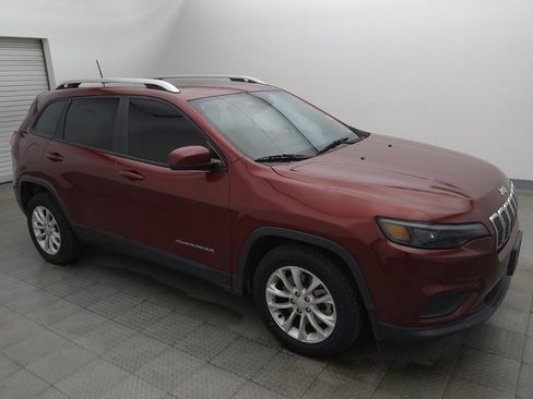 Used 2021 Jeep Cherokee Latitude FWD image 11