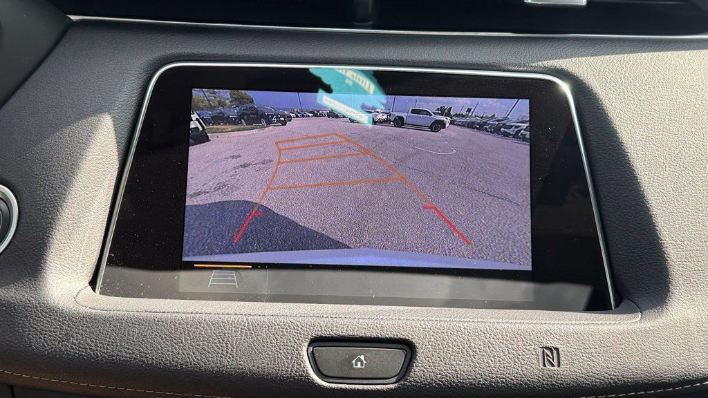 Used 2019 Cadillac XT4 Premium Luxury w/ Driver Assist Package AWD/4WD image 23