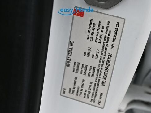 Used 2018 Tesla Model 3 Mid Range RWD image 16