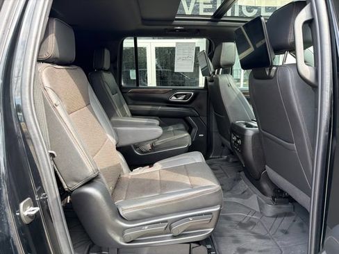 Certified 2024 Chevrolet Suburban High Country AWD/4WD image 20