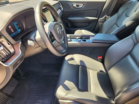 Used 2023 Volvo S60 B5 Plus w/ Climate Package AWD/4WD image 9