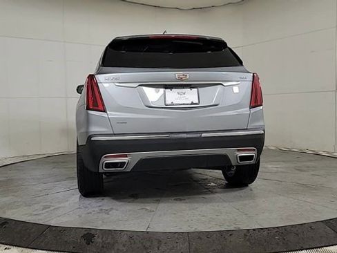 Used 2025 Cadillac XT5 Premium Luxury image 6