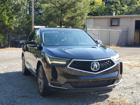 Used 2023 Acura RDX w/ Technology Package FWD image 3