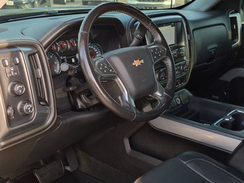 Used 2017 Chevrolet Silverado 1500 LTZ Z71 w/ LTZ Plus Package AWD/4WD image 29