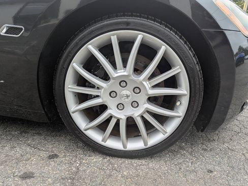 Used 2011 Maserati GranTurismo Convertible image 46