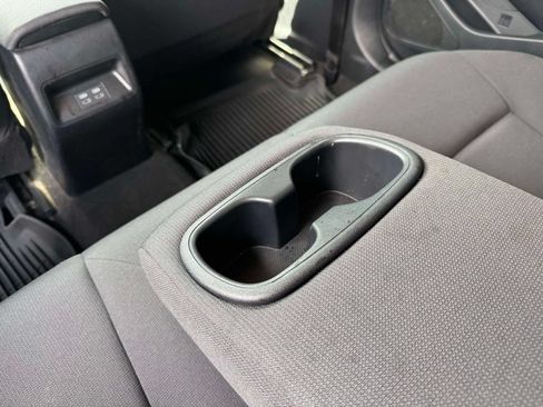 Used 2025 Toyota Corolla LE w/ Convenience Package FWD image 15