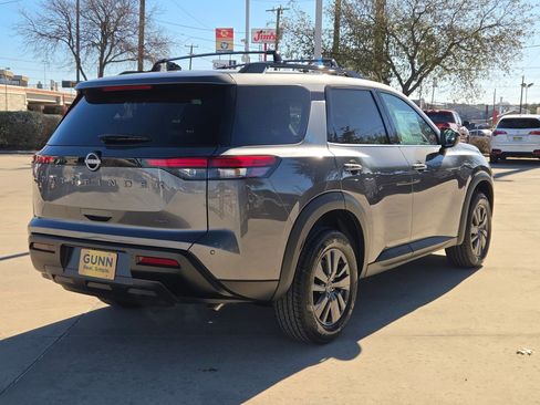 New 2026 Nissan Pathfinder SV AWD/4WD image 3