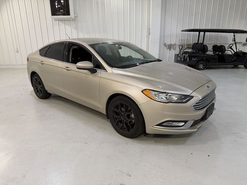Used 2018 Ford Fusion S w/ Equipment Group 101A FWD image 7